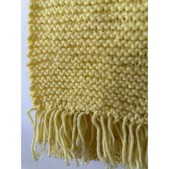 Yellow Hand knit casual Scarf - Picture 3 of 7